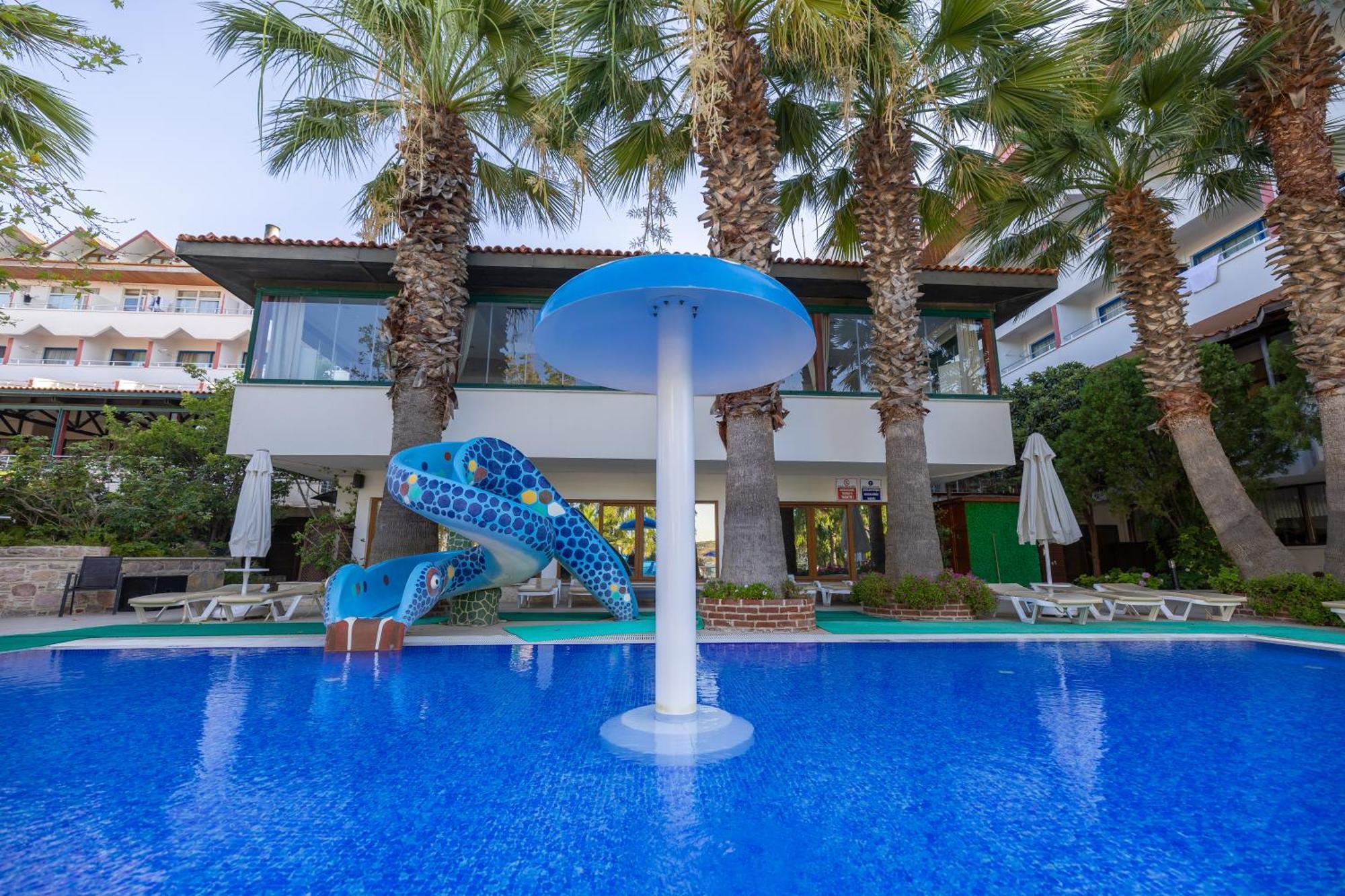 Halic Park Hotel Айвалик Екстер'єр фото