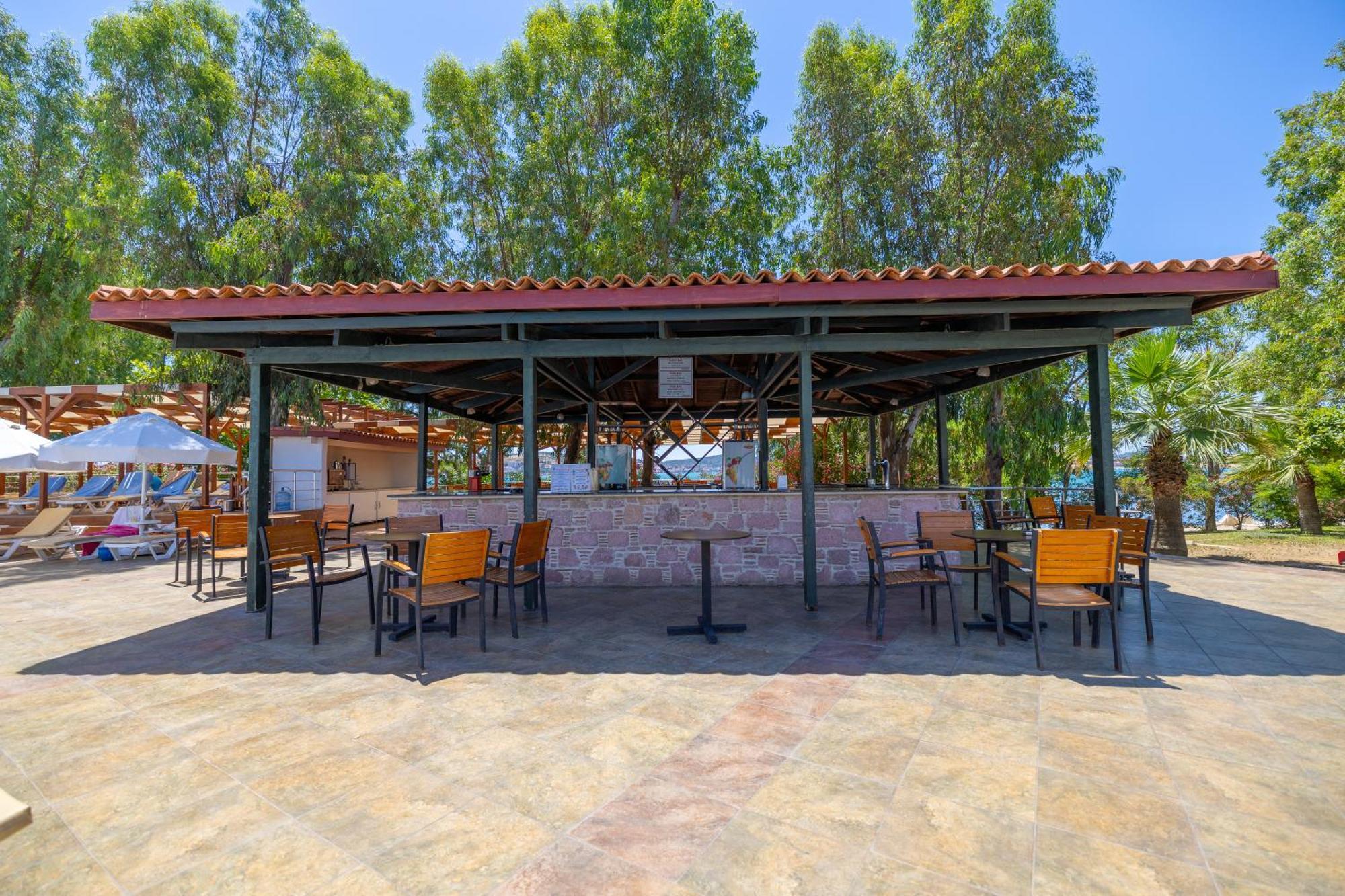Halic Park Hotel Айвалик Екстер'єр фото