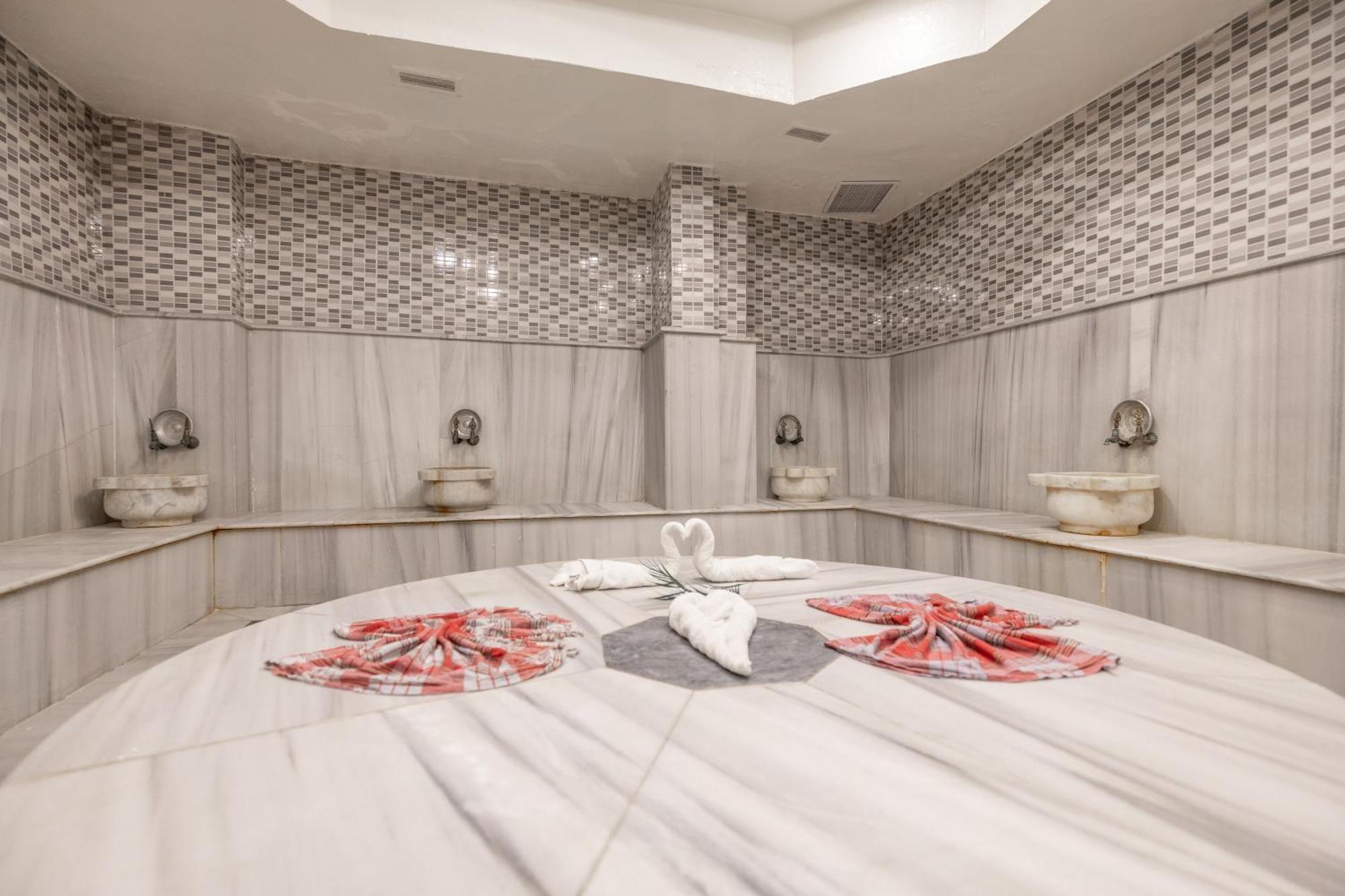 Halic Park Hotel Айвалик Екстер'єр фото