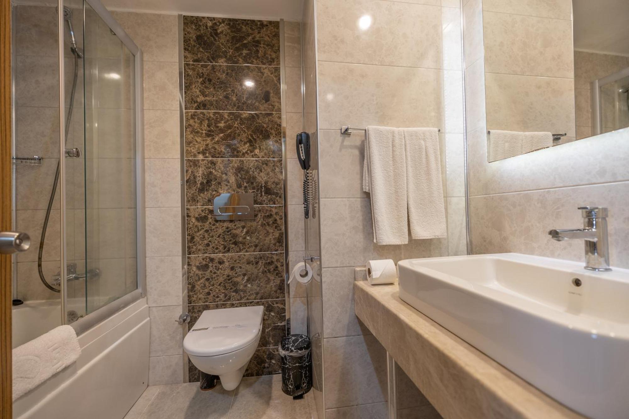 Halic Park Hotel Айвалик Екстер'єр фото