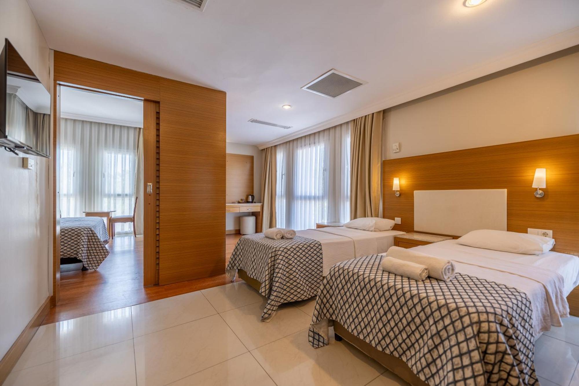 Halic Park Hotel Айвалик Екстер'єр фото